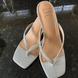 I.N.C. International Concepts Rhinestone Crystal Embellshed Sandals - SZ 6 NEW